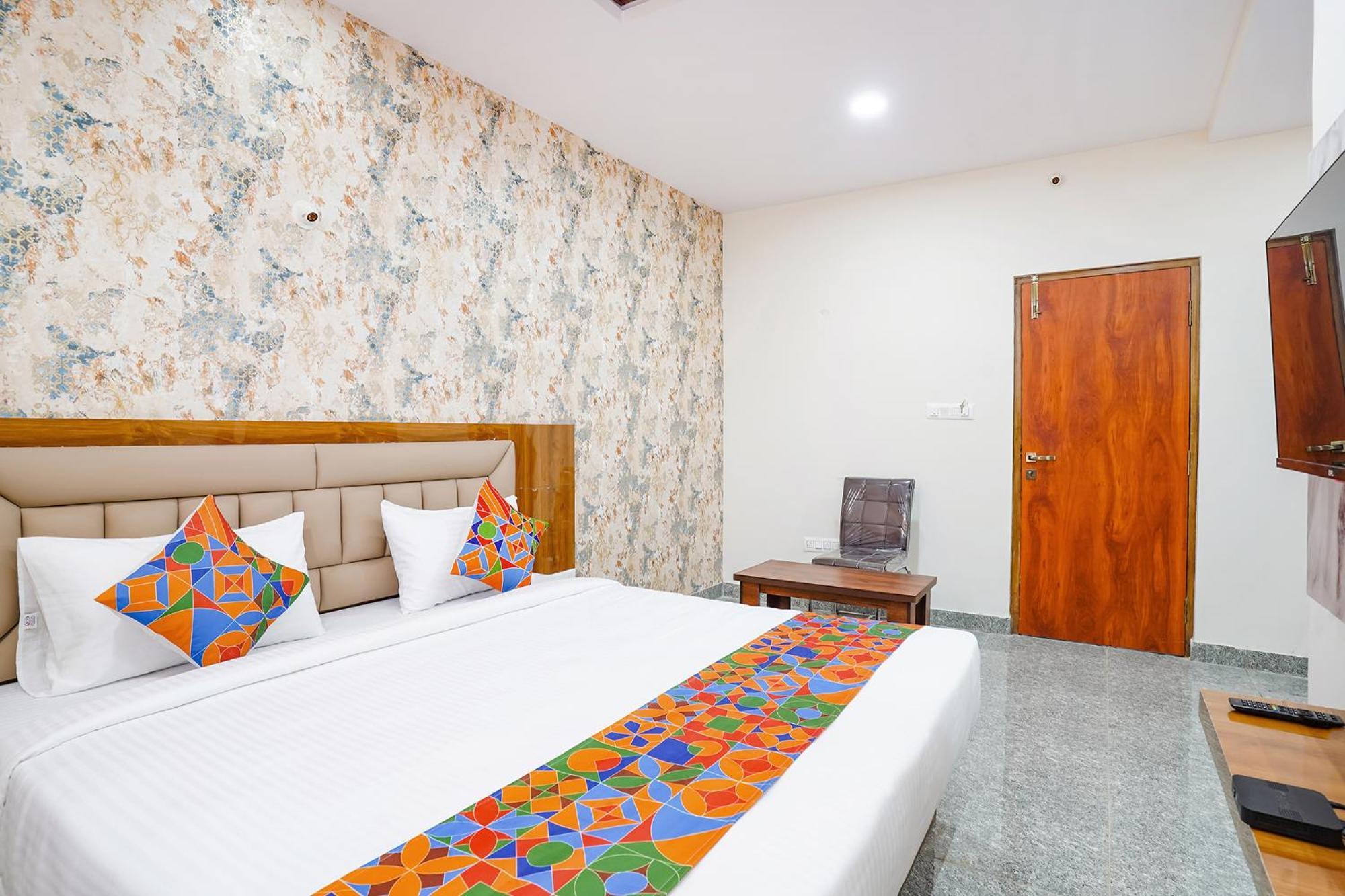 Fabhotel Platinum Palace - Nr Magadi Main Road Bangalore Extérieur photo